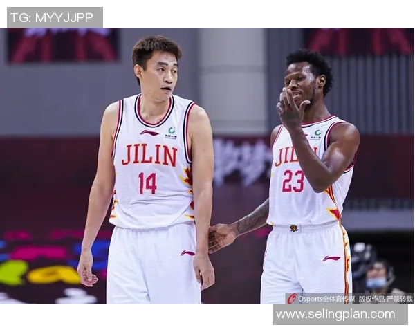 CBA2020第二轮精彩对决深圳队迎战广东队全场回顾与精彩瞬间分析