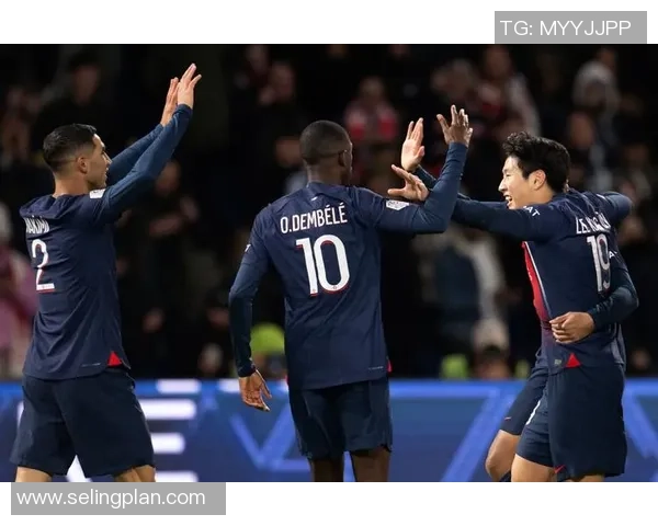 蒙彼利埃女足迎战巴黎圣日耳曼女足争夺法甲女足冠军荣耀